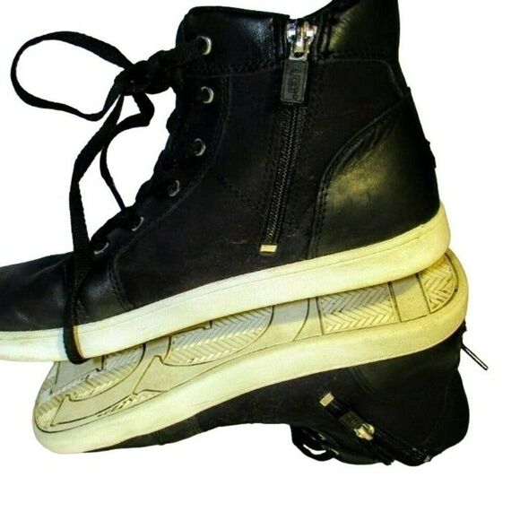 Ugg sz 5 Floral Rhinestone Sneakers - Picture 5 of 7